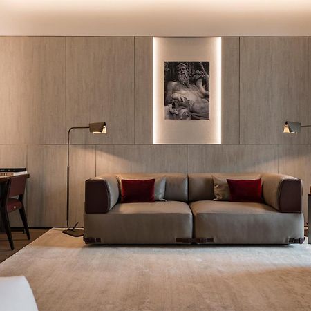 Fendi Private Suites - Small Luxury Hotels Of The World Rom Exterior foto