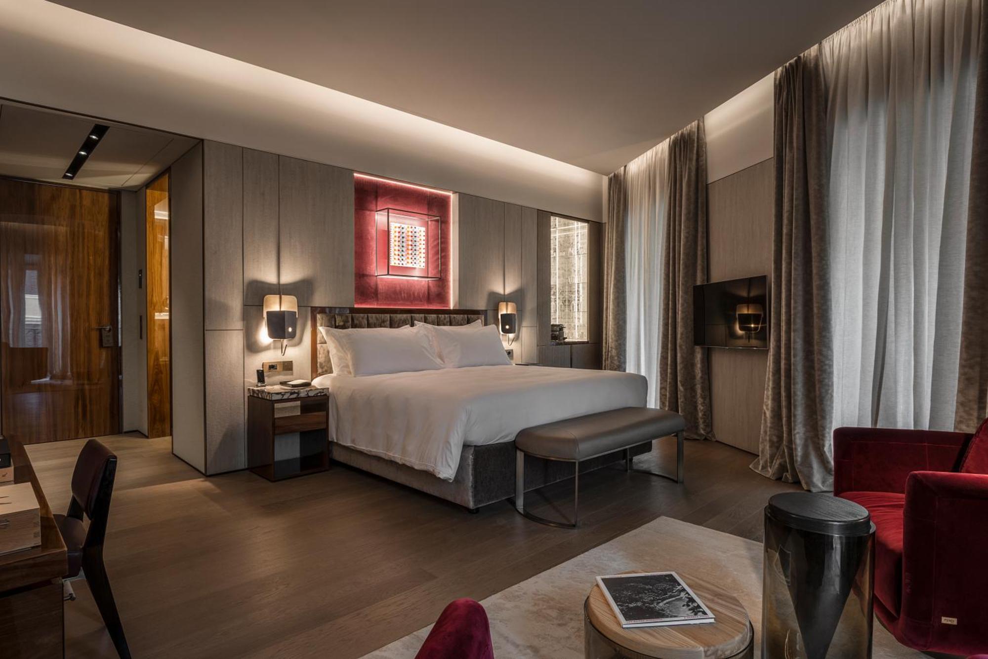 Fendi Private Suites - Small Luxury Hotels Of The World Rom Exterior foto