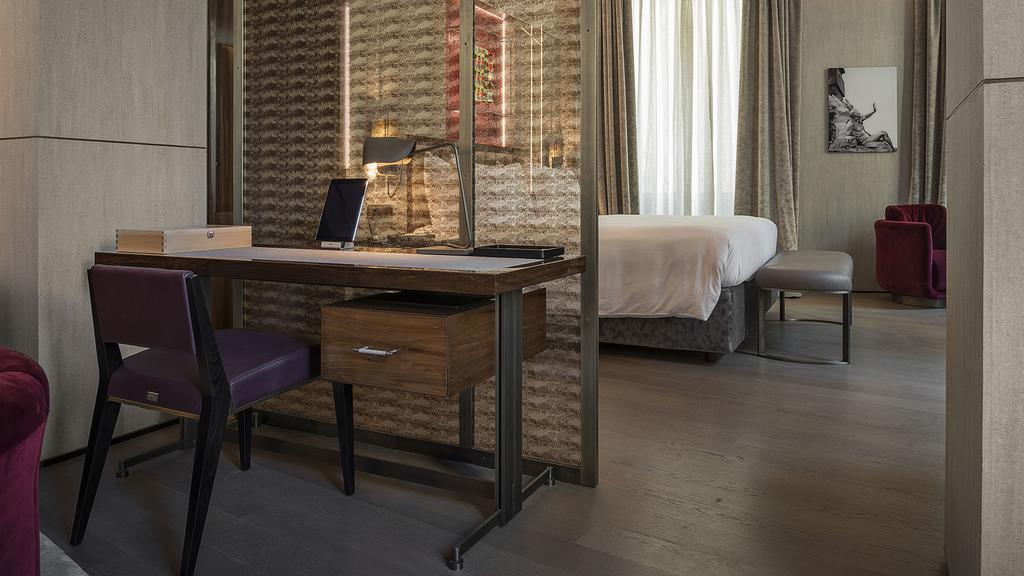Fendi Private Suites - Small Luxury Hotels Of The World Rom Exterior foto